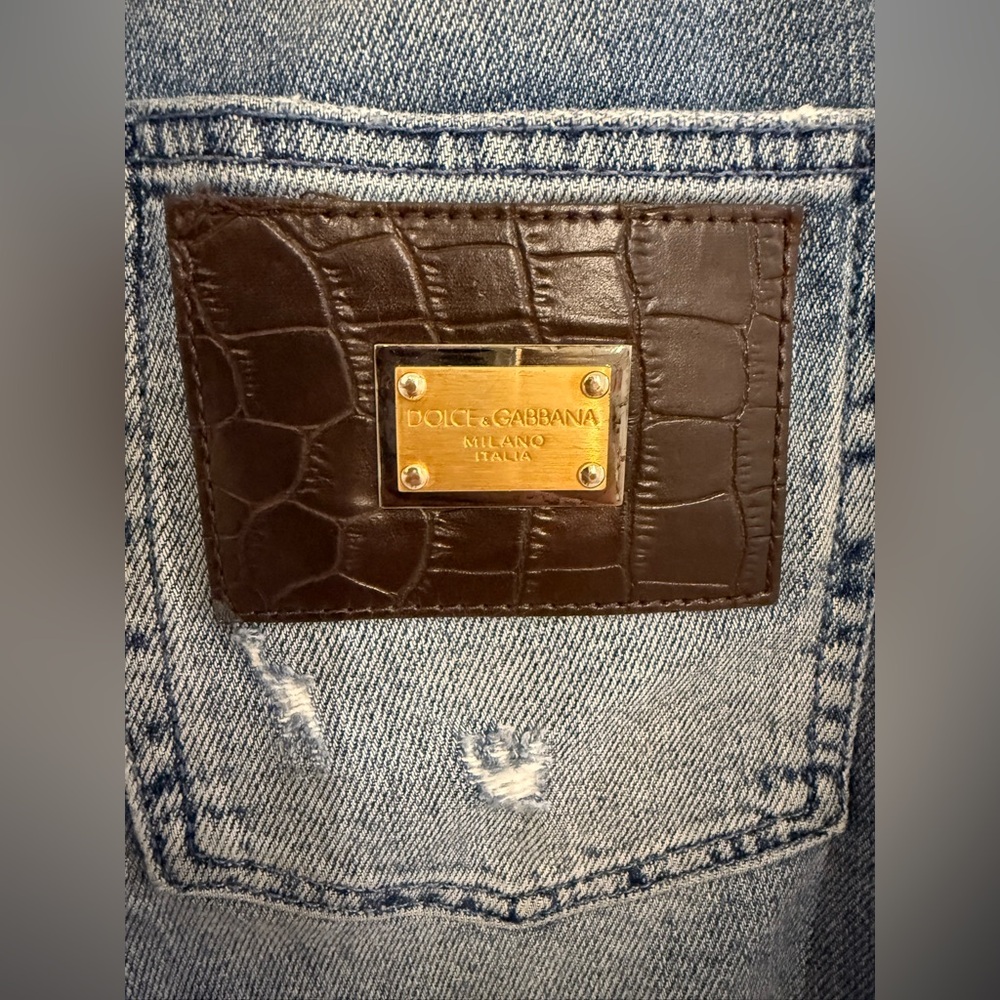 Authentic Dolce & Gabbana Distressed Grace Jean size 44 women’s